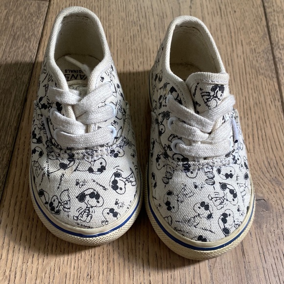 Vans Shoes Infant Toddler Joe Cool Peanuts Snoopy Vans Size Toddler 5 Poshmark